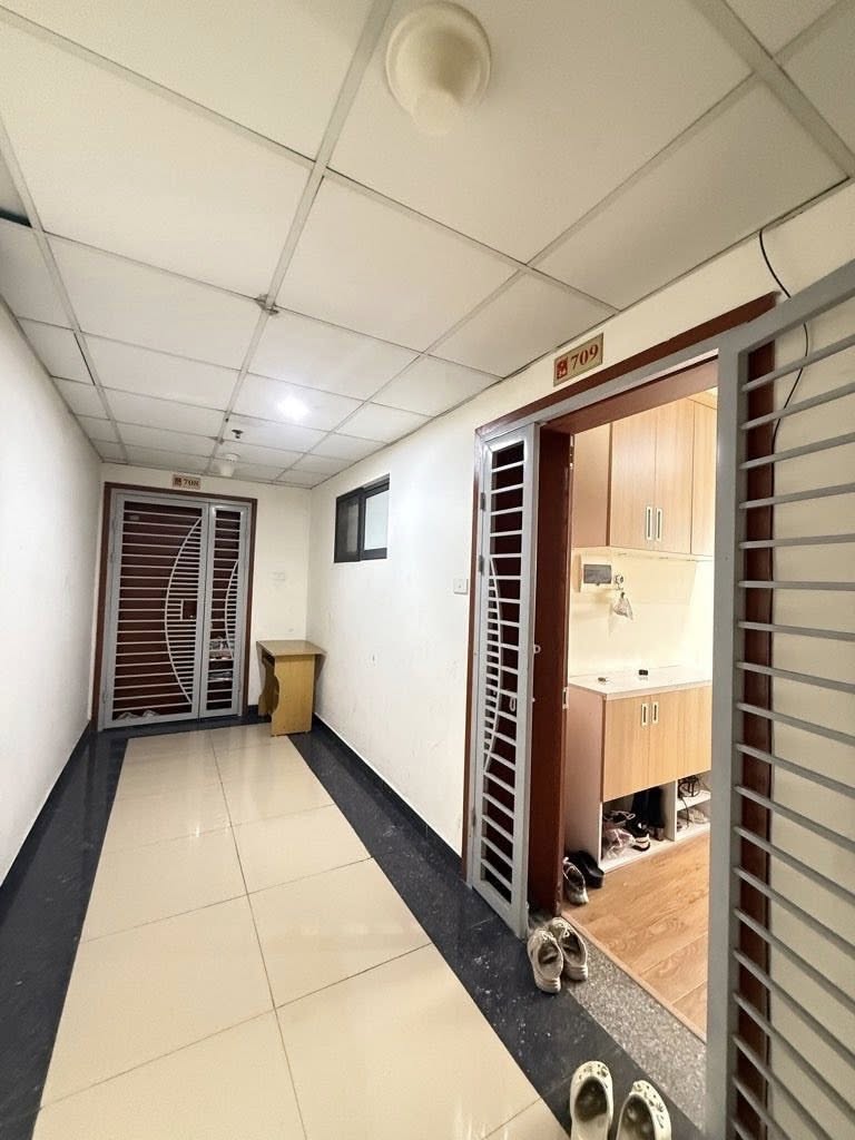 Chung cư Trịnh Đình Cửu 2 ngủ, 2 ban công, full nội thất - Xách vali vào ở