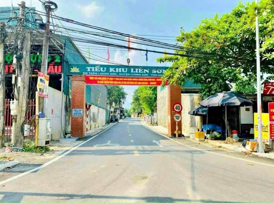 Cần bán gấp lô đất tại Tiểu khu Liên Sơn, thị trấn Lương Sơn, Hòa Bình