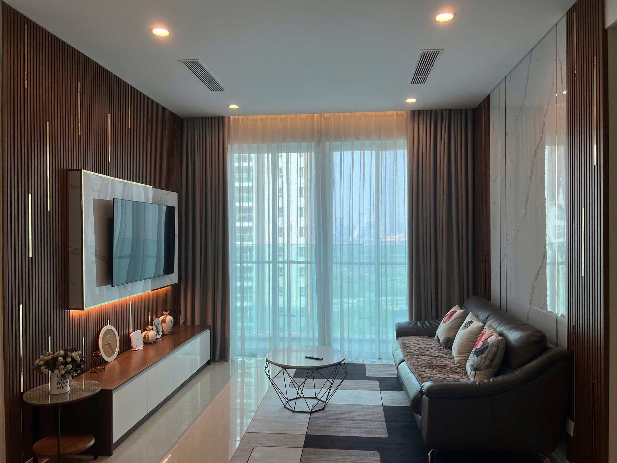 Cho thuê căn hộ Sadora Sala 2 phòng ngủ, 88m2, full nội thất, view đẹp