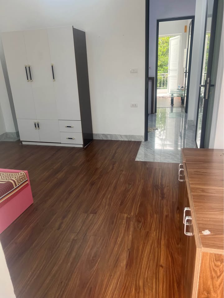 Nhà 47,2m² Phúc Thọ, Hà Nội, ngõ rộng ô tô đỗ cửa, giá hời