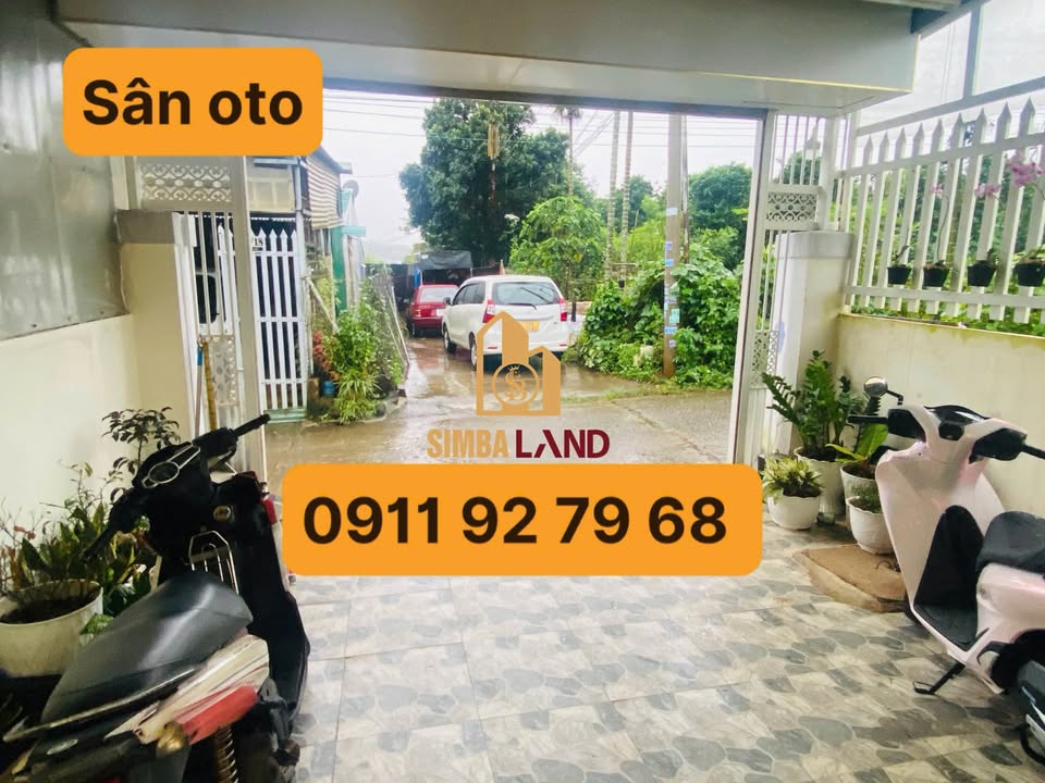 Nhà 4 phòng ngủ 5m x 20m, sân ô tô, giá 1,95 tỷ tại Đức Trọng, Lâm Đồng