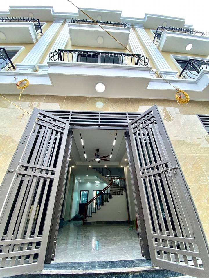 Nhà 3 tầng, 45m2, ngõ nông Nguyễn Khuyến - Chỉ 1.9 tỷ