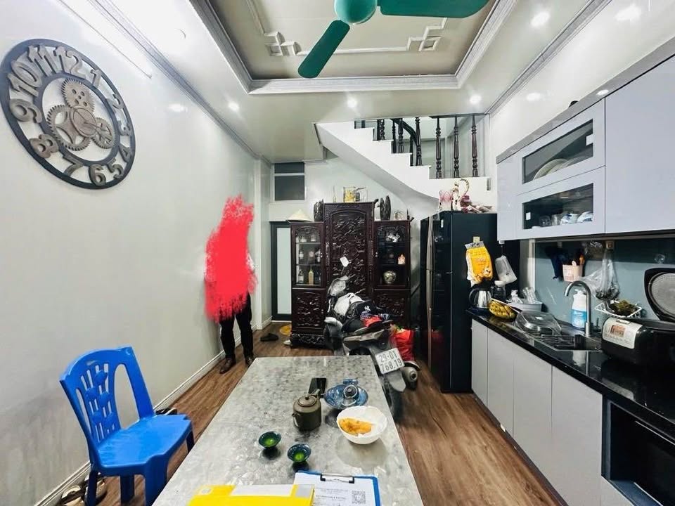 Nhà 4 tầng Giáp Bát, Kim Đồng, giá 3.6 tỷ, 25m², 3 phòng ngủ, ở ngay