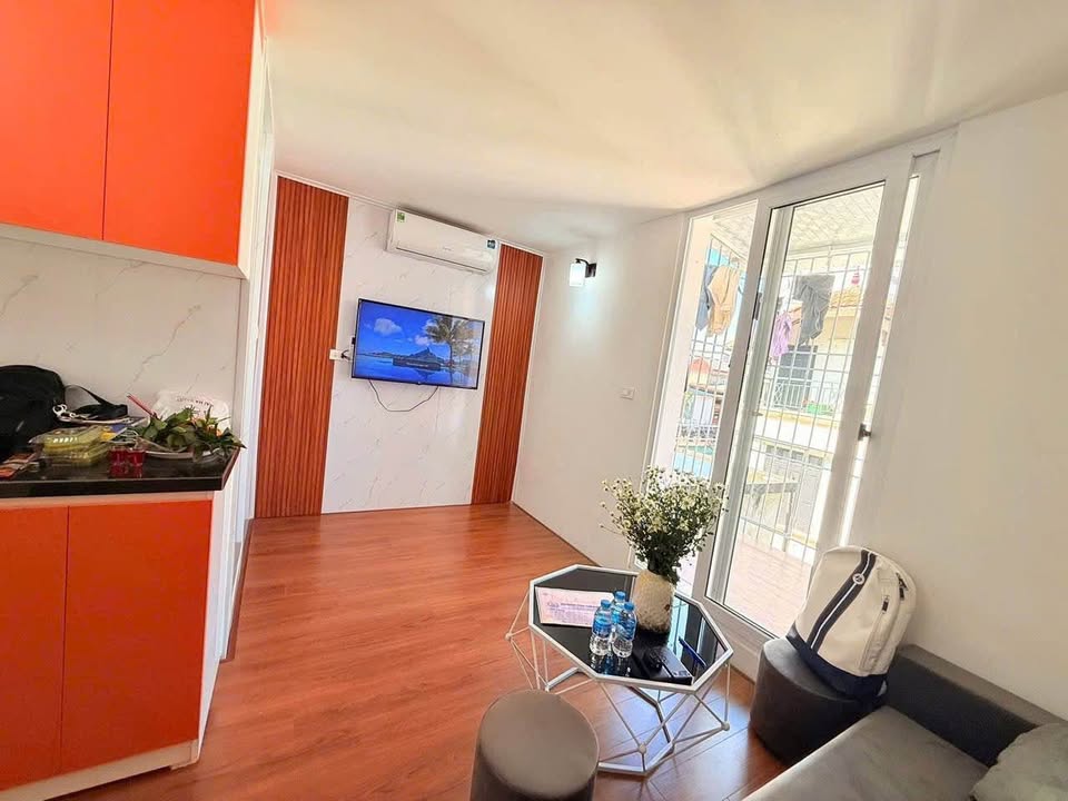 Bán căn hộ tập thể phố Huế, 35m², wc khép kín, sổ đỏ chính chủ