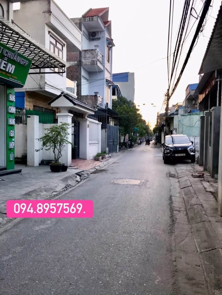 Nhà 1.5 tầng mặt đường Nguyễn Khuyến 37m2, 4m mặt tiền, giá 1.2 tỷ