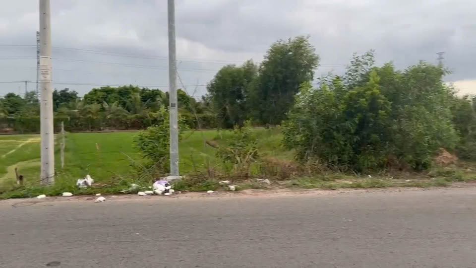 Bán Đất Bến Cầu, Tây Ninh 564.6m² sổ riêng, mặt tiền 11m, giá 250 triệu/m ngang