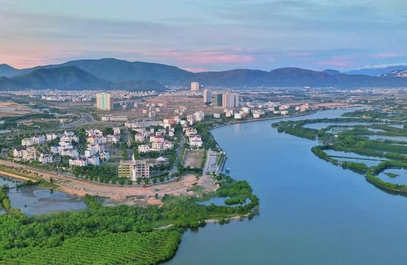 Bán đất nền hướng sông tại khu Đại Phú Gia, Quy Nhơn, 82m2, giá chỉ 4 tỷ