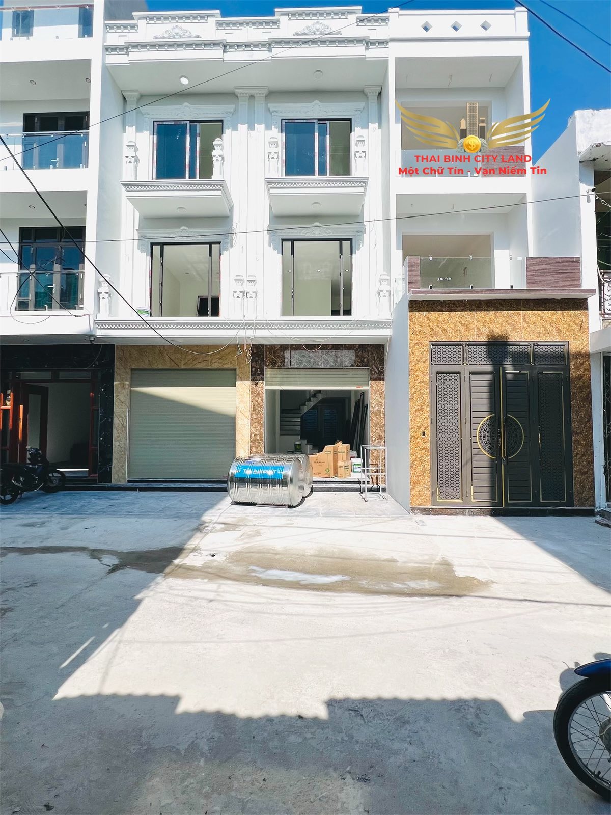 Chào mừng quý vị đến với cơ ngơi tọa lạc tại trung tâm phường Quang Trung