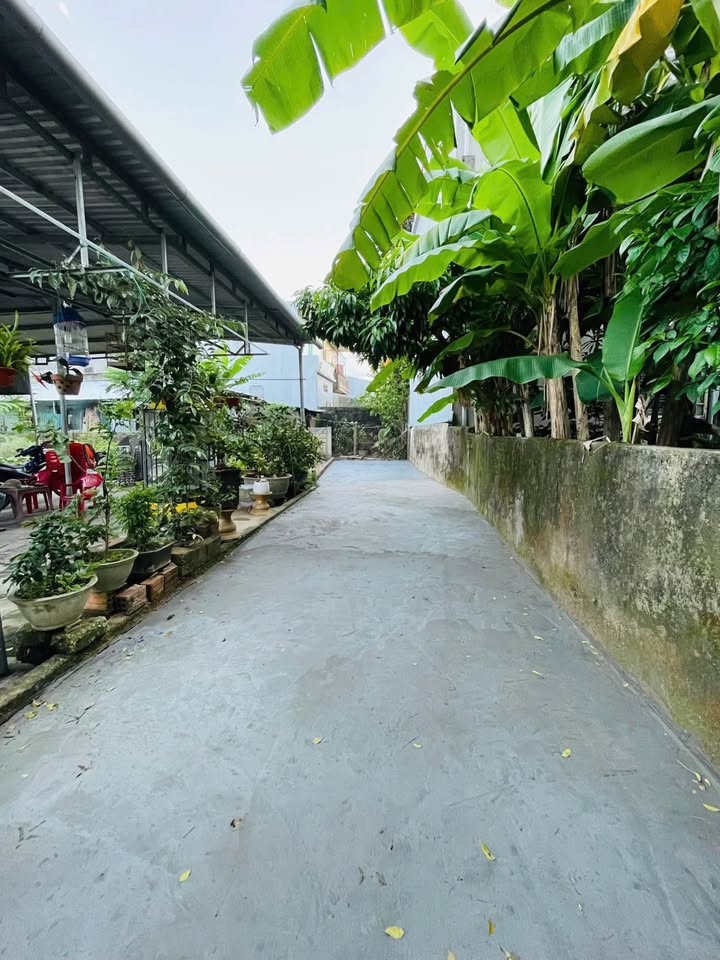 Đất kiệt Hoàng Quốc Việt, Huế, 83,9m2, mặt tiền 6,5m