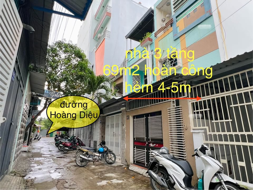 Nhà 3 tầng hoàn công gần biển Nha Trang, chỉ 4,9 tỷ