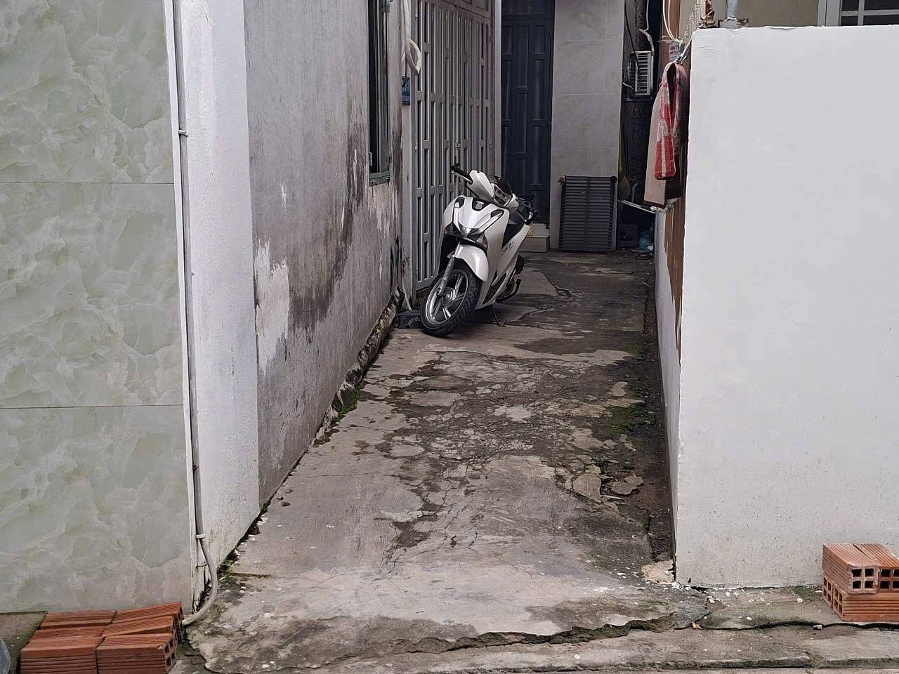 Bán gấp nhà cấp 4 thổ cư hoàn công tại hẻm 216 Tầm Vu, Cần Thơ, giá 1,35 tỷ