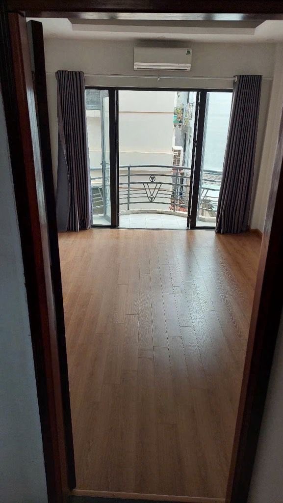 Nhà phố Cầu Giấy 32m2, 5 tầng, tổ ấm đầy đủ công năng, sẵn sàng chờ đón bạn