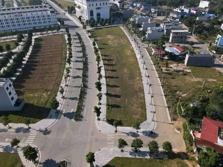 Đất xịn sát Danko, hướng Tây Bắc, giá hời chỉ hơn 11 triệu/m2