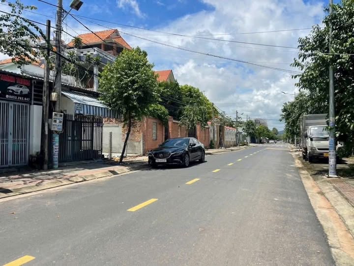 Lô đất vàng Trần Quang Diệu, trung tâm Bà Rịa - Sổ hồng trao tay