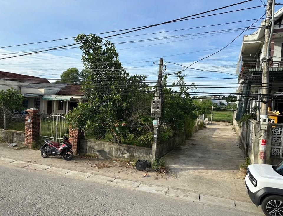 Bán lô góc 2 mặt tiền Dương Thiệu Tước, Thủy Dương, Thừa Thiên Huế