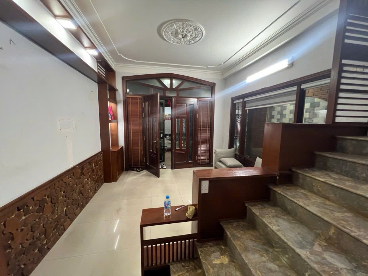 Cho thuê nhà 4 tầng Khương Đình, Thanh Xuân, kinh doanh, ở gia đình