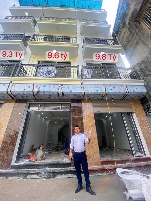 Bán nhà 40m² x 5 tầng, mặt tiền gần phố Võ Thị Sáu, Hai Bà Trưng, Hà Nội