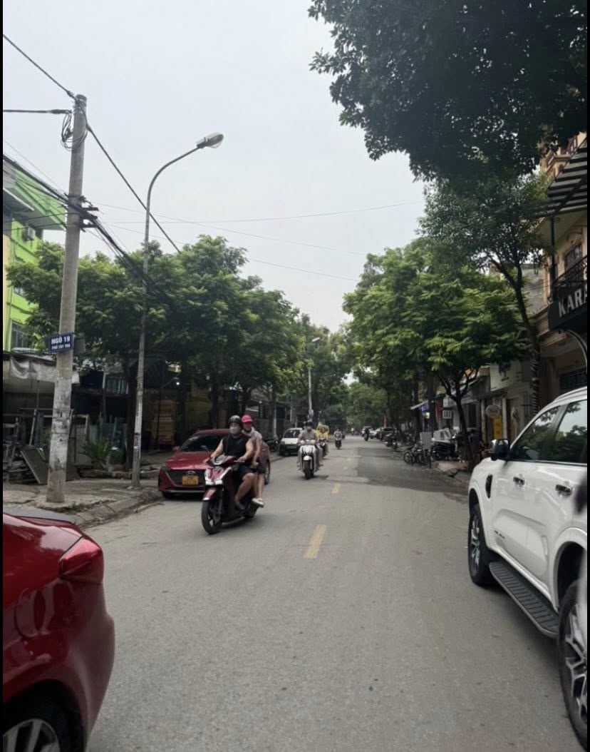 Nhà phố Thanh Lân, Hoàng Mai - 34m², 4 tầng, đủ công năng, gần ô tô