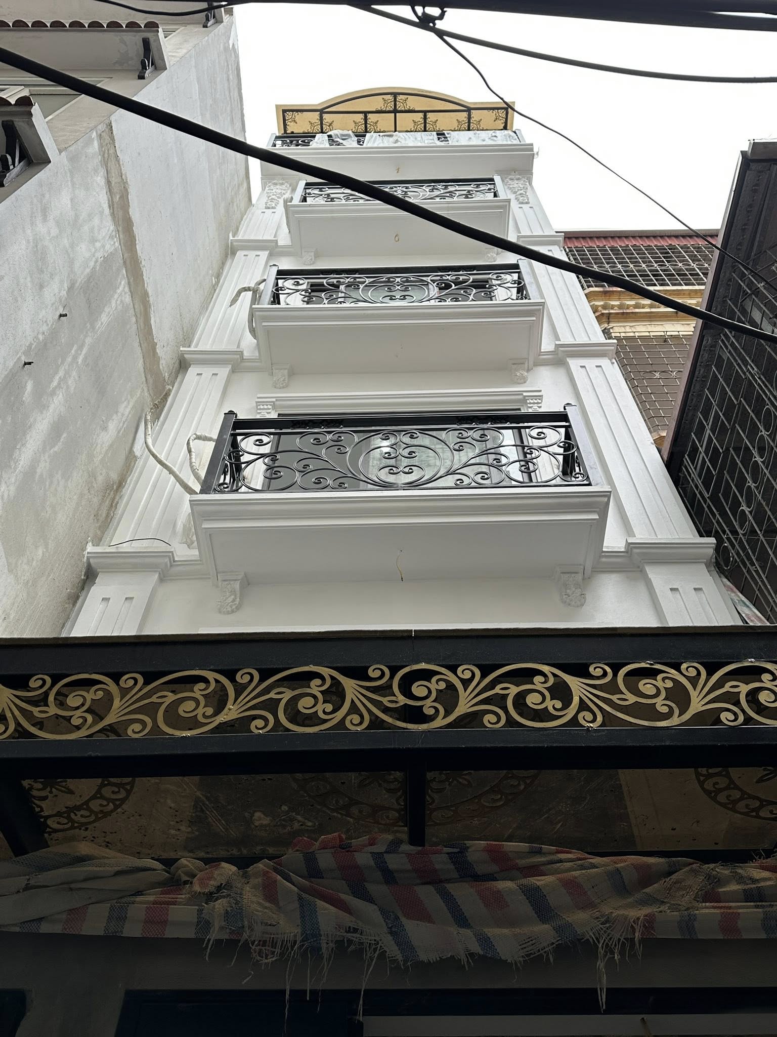 Nhà 6 tầng Trần Đại Nghĩa, 1 bước ra phố, ô tô đỗ cửa, kinh doanh vô tư