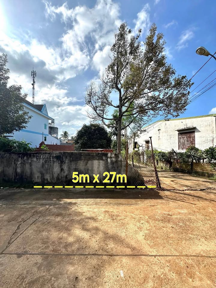 Đất 2 mặt hẻm Vạn Xuân diện tích 'khủng', giá 'hời', sổ sẵn 'chốt' ngay