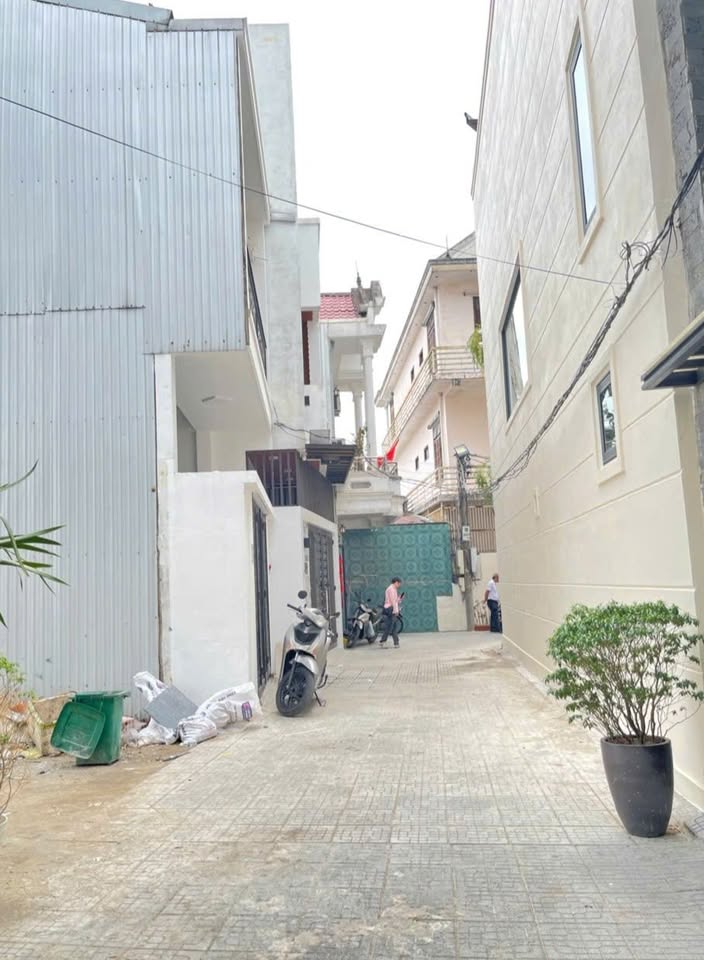 Bán đất kiệt 246 Hùng Vương, trung tâm thành phố Huế, 65,8m2, hướng Nam