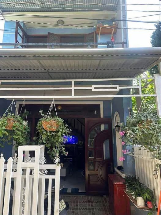 Đà Lạt ơi, nhà 2 phòng ngủ full nội thất, hẻm xe máy, giá chỉ 2,3 tỷ