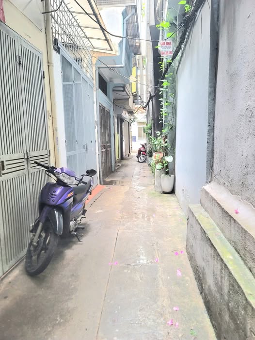 Bán nhà Đội Cấn, Ba Đình, 43m2, mặt tiền 3.8m, giá 10.2 tỷ