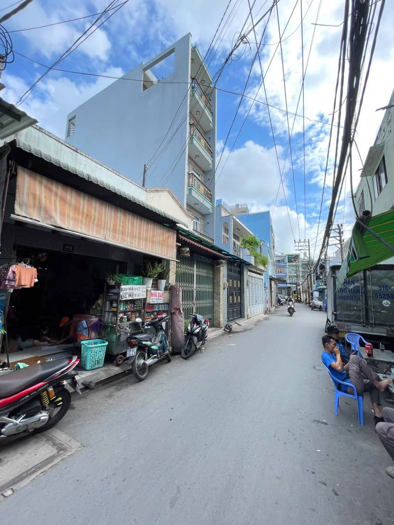 Siêu phẩm hẻm xe hơi 58 Lương Thế Vinh - nhà cấp 4 có lửng, diện tích 56m², giá chỉ 5,1 tỷ