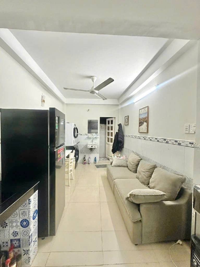 Nhà Thành Thái, Quận 10, 3 tầng, 4 phòng ngủ, 42m², giá 6.9 tỷ