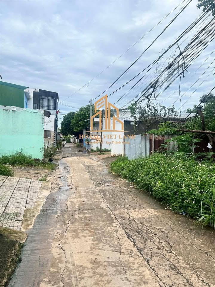 Đất Y Moan 6x18m, 2.98 tỷ - Ngõ rộng 12m, ô tô tránh nhau thoải mái