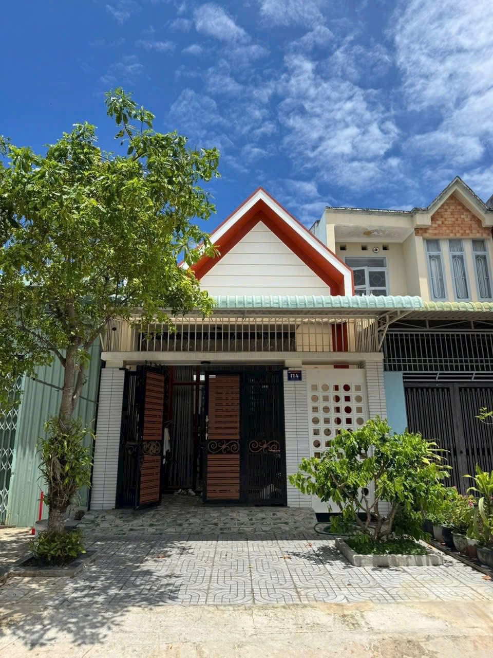 Nhà mặt tiền Kênh Bàu, kinh doanh sầm uất 89,3m2