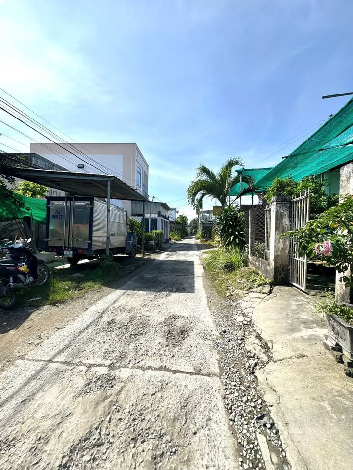 Nhà mặt tiền Nguyễn Văn Khước, Phú Tân, Vĩnh Long mới, diện tích 150m2, giá 2,5 tỷ