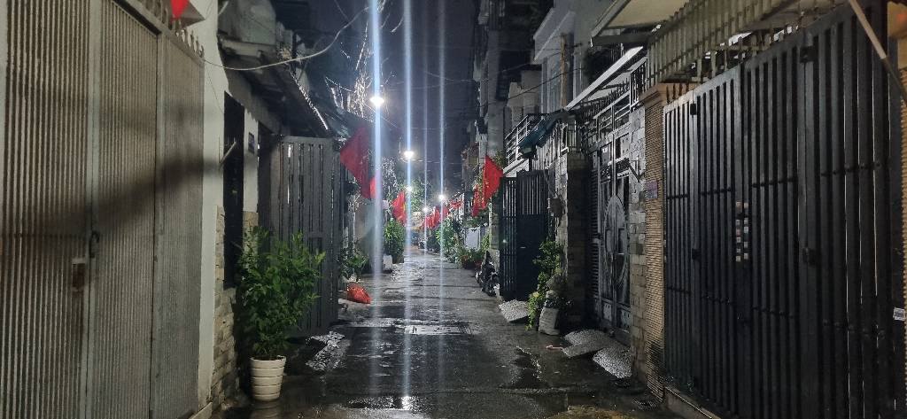 Bước vào căn nhà xinh xắn này tại đường Huỳnh Văn Nghệ, Phường 15, Quận Tân Bình