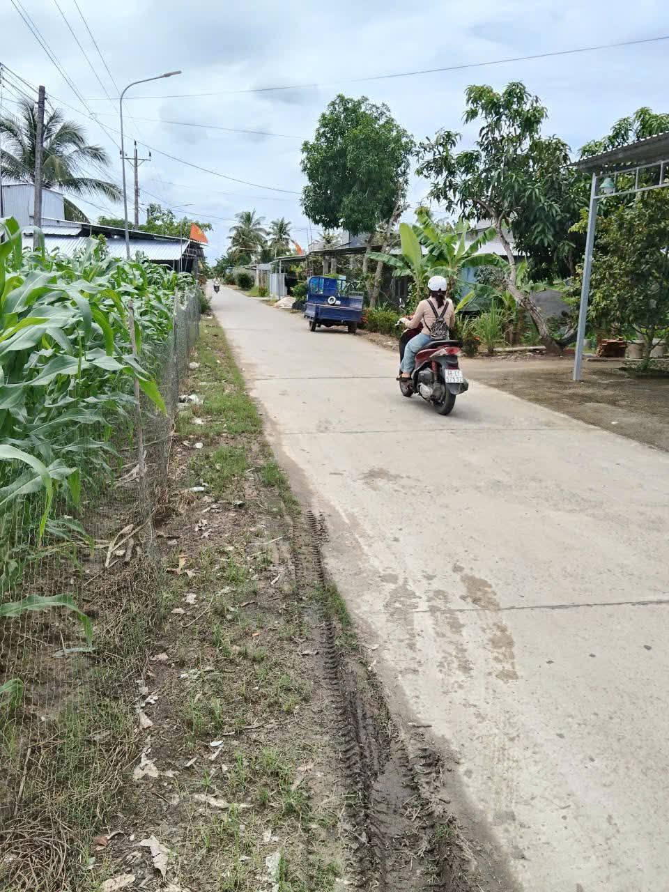 Đất vàng lộc nền thổ cư xinh xắn ruộng mênh mông, giá hời