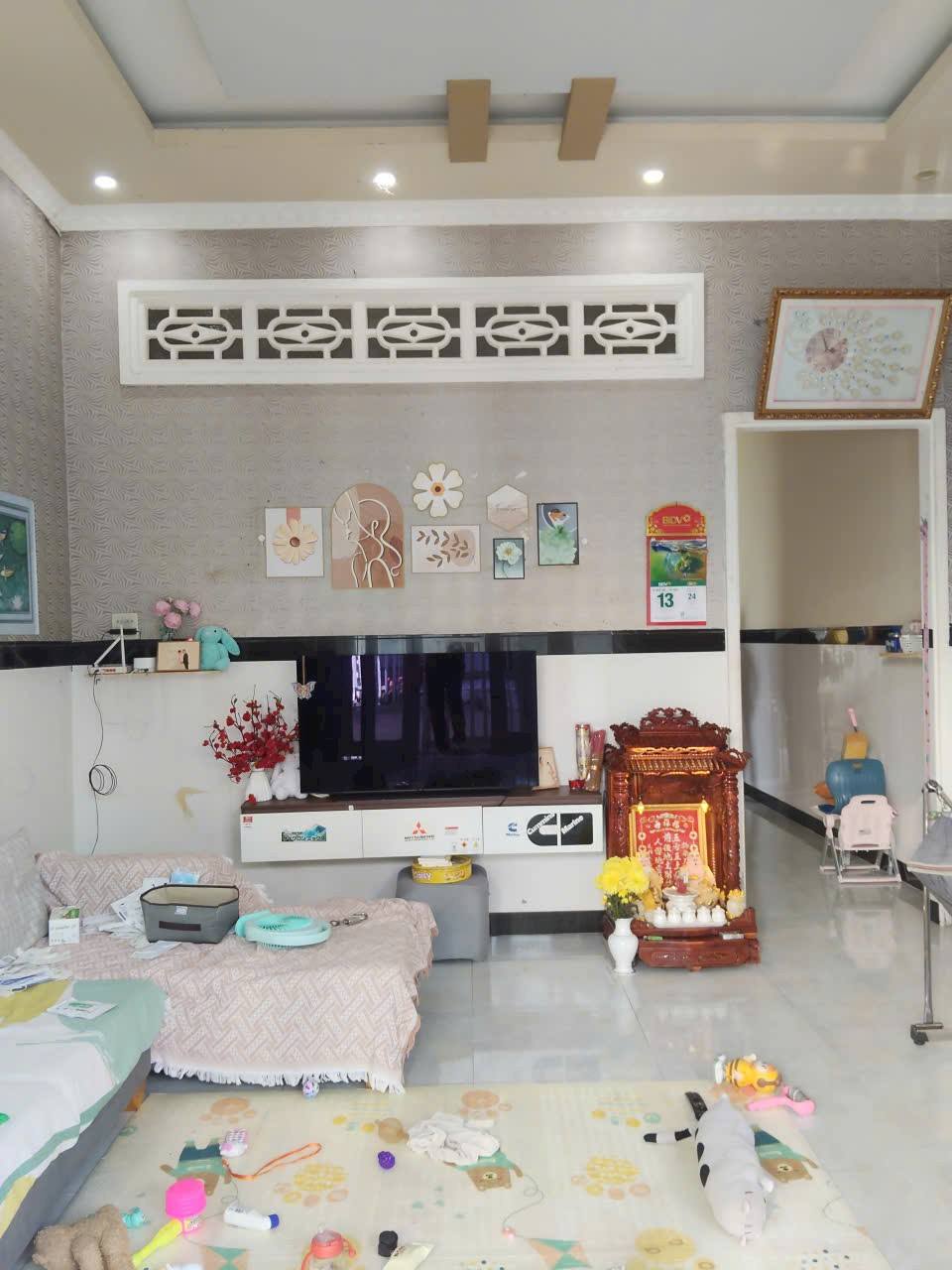 Nhà bán tọa lạc tại hẻm Nguyễn Chí Thanh, phường Rạch Sỏi, Thành phố Rạch Giá, tỉnh Kiên Giang