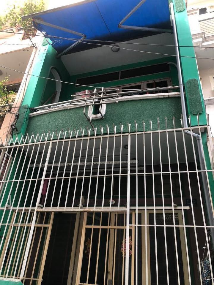 Nhà 2 tầng 36m2 hẻm xe hơi thoáng mát tại Quận 10, giá 7 tỷ