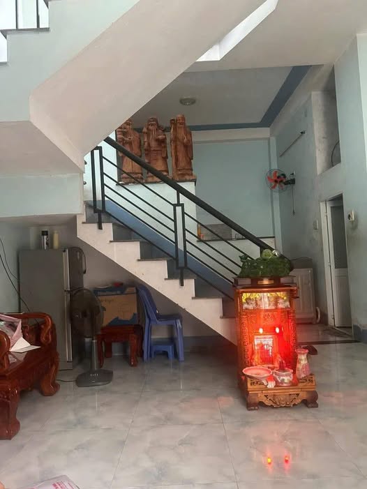 Cơ hội sở hữu nhà 2 tầng đầy đủ công năng, diện tích 40m2 ngay trung tâm phường Quy Nhơn