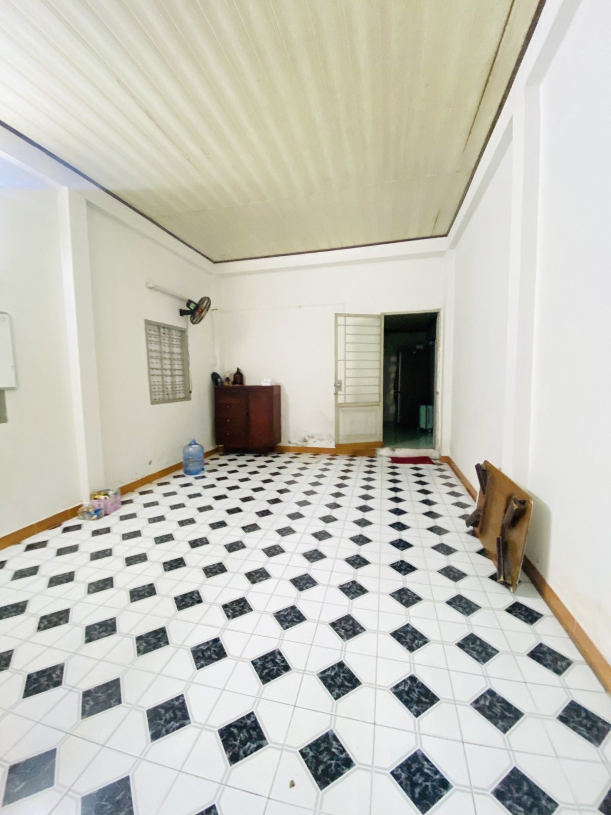 Lô góc 2 mặt thoáng, 88m2 nở hậu, tiềm năng xây căn hộ dịch vụ