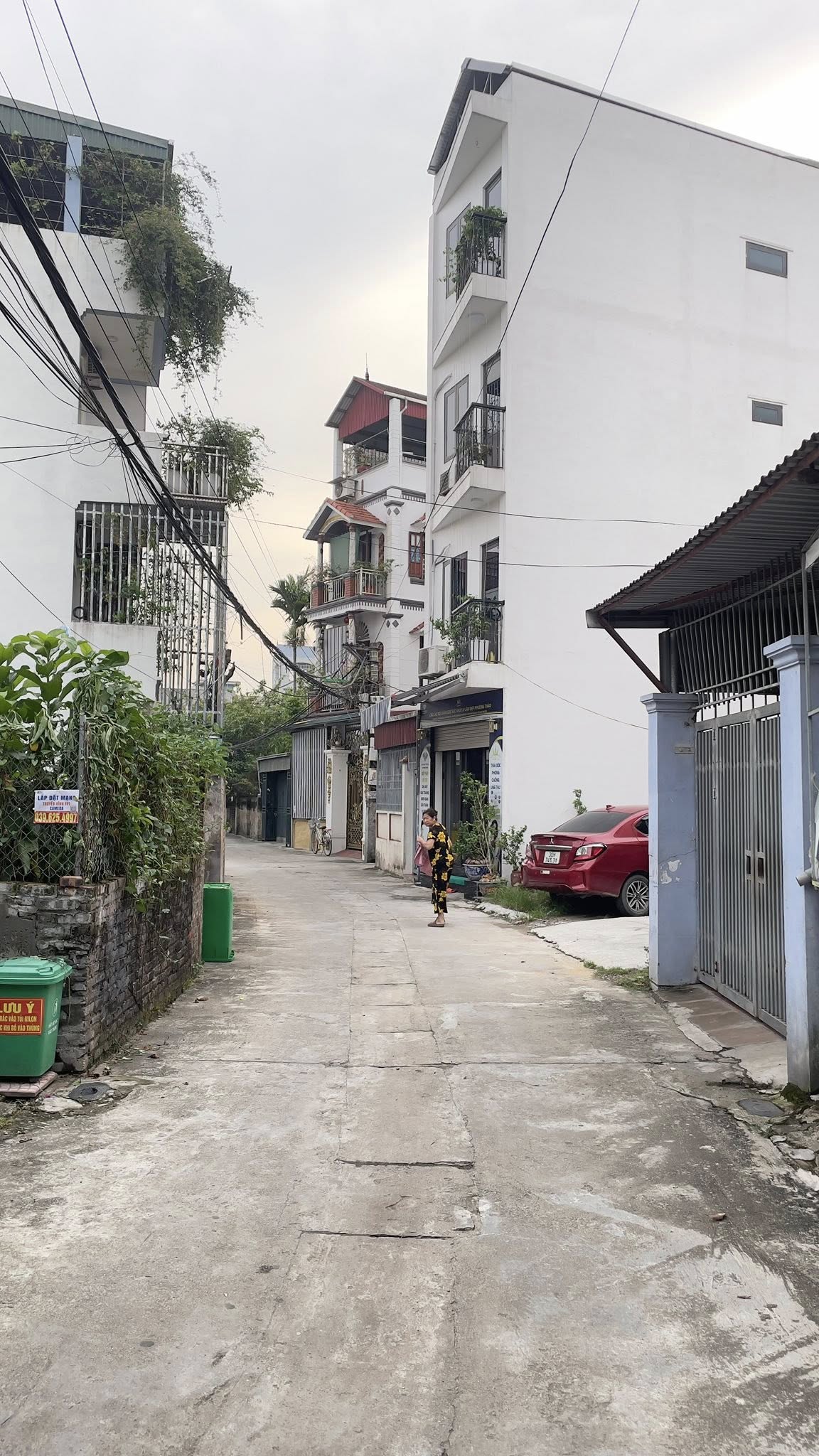 Nhà 5 tầng mới xây tại Tứ Hiệp, Thanh Trì thoáng trước sau, ba gác đỗ cửa