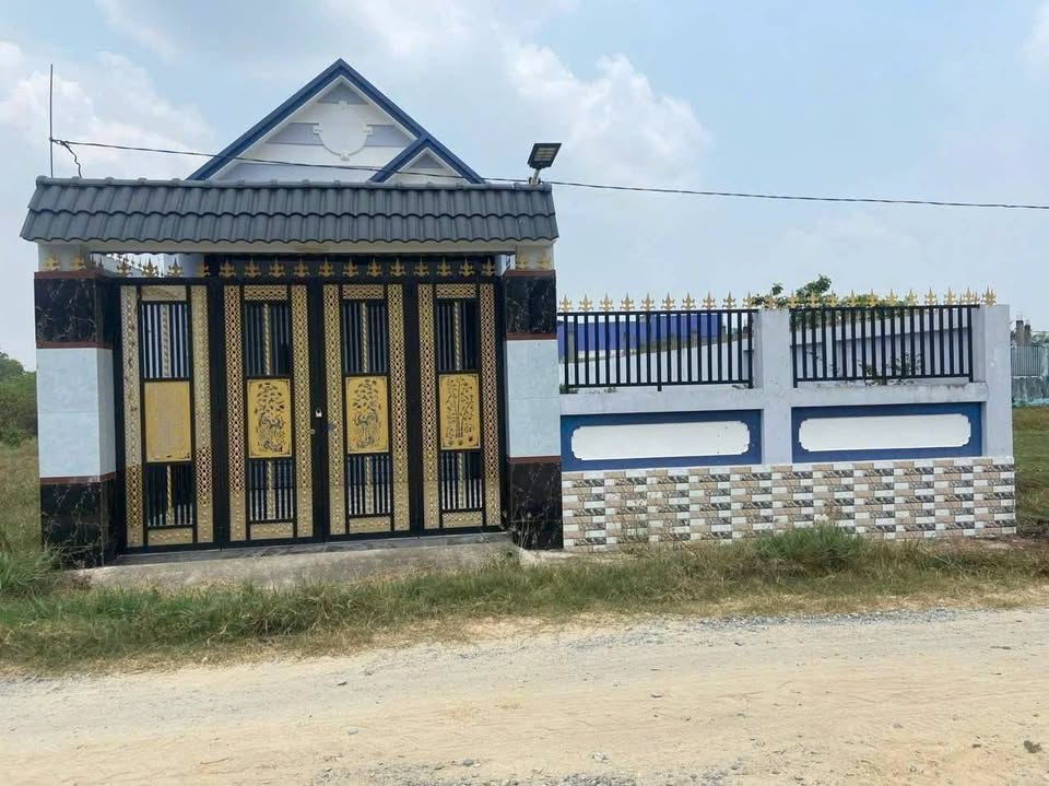 Bán đất mặt đường tại Đức Hòa, Long An, diện tích 5x26m, giá 1,28 tỷ