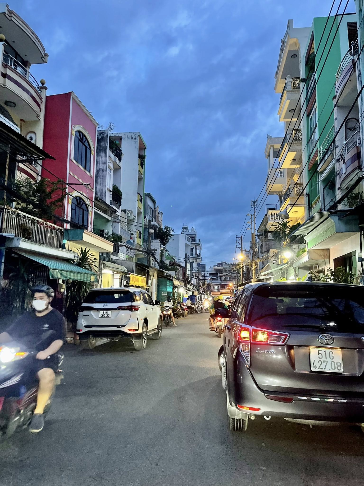 Nhà hẻm xe hơi 48m2, 2 tầng, mặt tiền kinh doanh sầm uất Quận 6