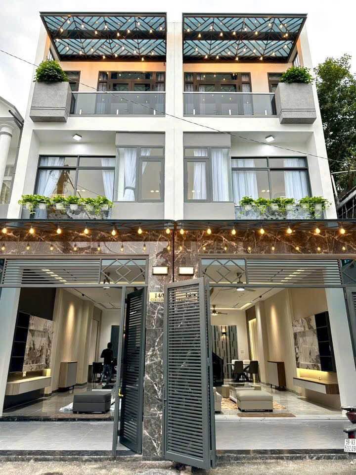 Nhà phố Thạnh Lộc 57 Quận 12, mua 1 được 2, giá chỉ từ 4,85 tỷ