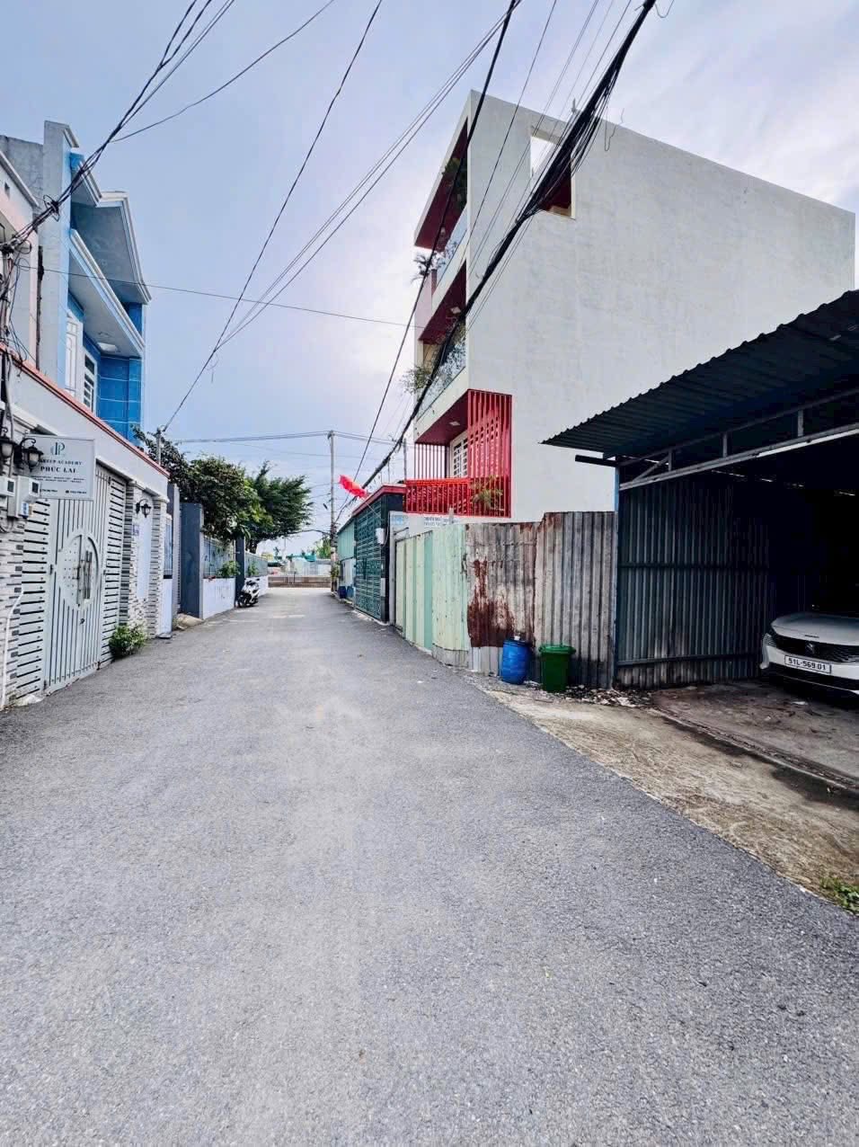 Bán đất vị trí đẹp, ngay ngã tư ga, quận 12, 65,5m2