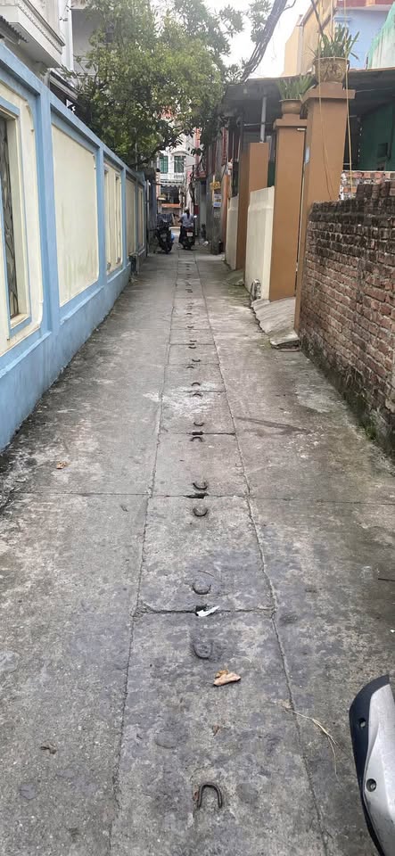 Đất vàng Tiền, Khắc Niệm 90m2, mặt tiền rộng hơn 6m, ô tô tránh nhau