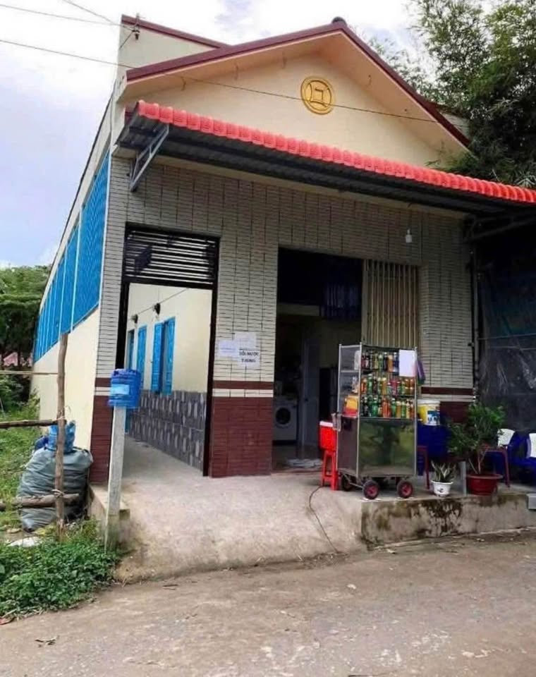 Bán gấp dãy trọ 10 phòng, thu nhập 20 triệu/tháng tại Bình Chánh, cơ hội đầu tư sinh lời!