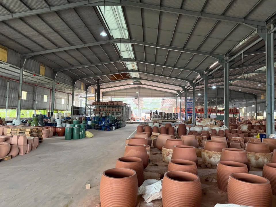 Nhà xưởng góc 3 mặt tiền 5000m² ở Biên Hòa, đang cho thuê 250 triệu/tháng