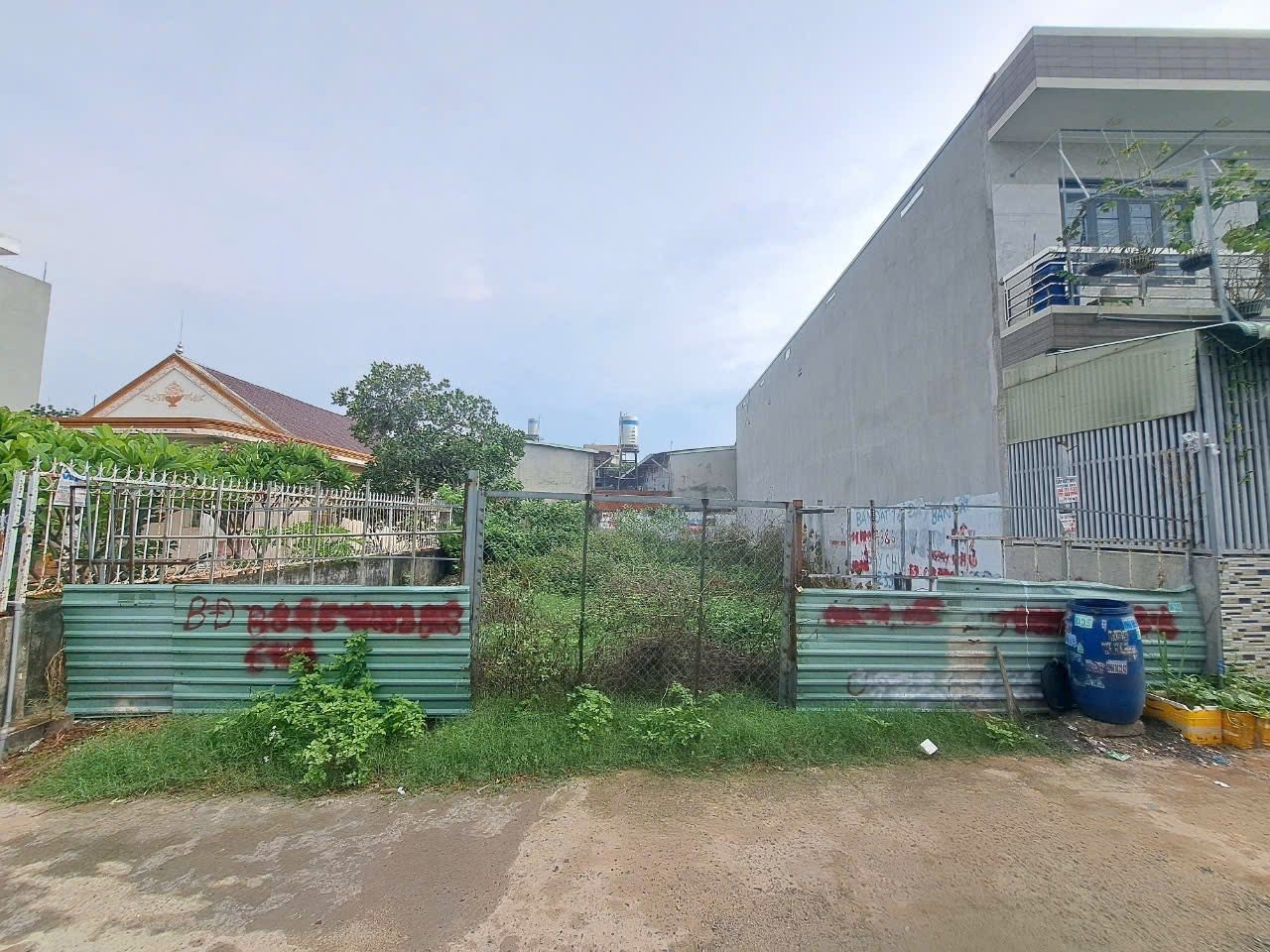 Đất Linh Xuân, Thủ Đức, ngang 10m, 242m² thổ cư - hẻm xe tải đỗ tận nơi