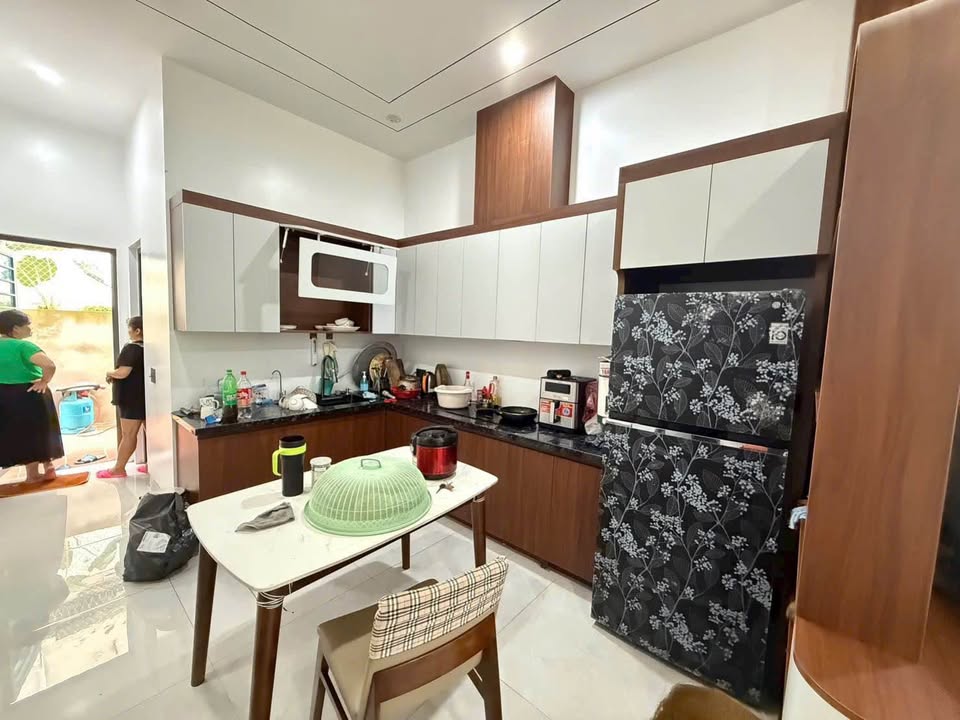 Ngôi nhà cấp 4 xinh xắn này tọa lạc tại vị trí đắc địa trên đường T15 Nam Cường, Phường Cam Đường