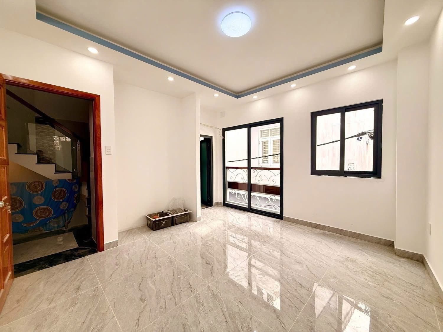 Nhà mới 4 tầng, 52m2, hẻm ô tô đường Hoàng Hoa Thám, Bình Thạnh