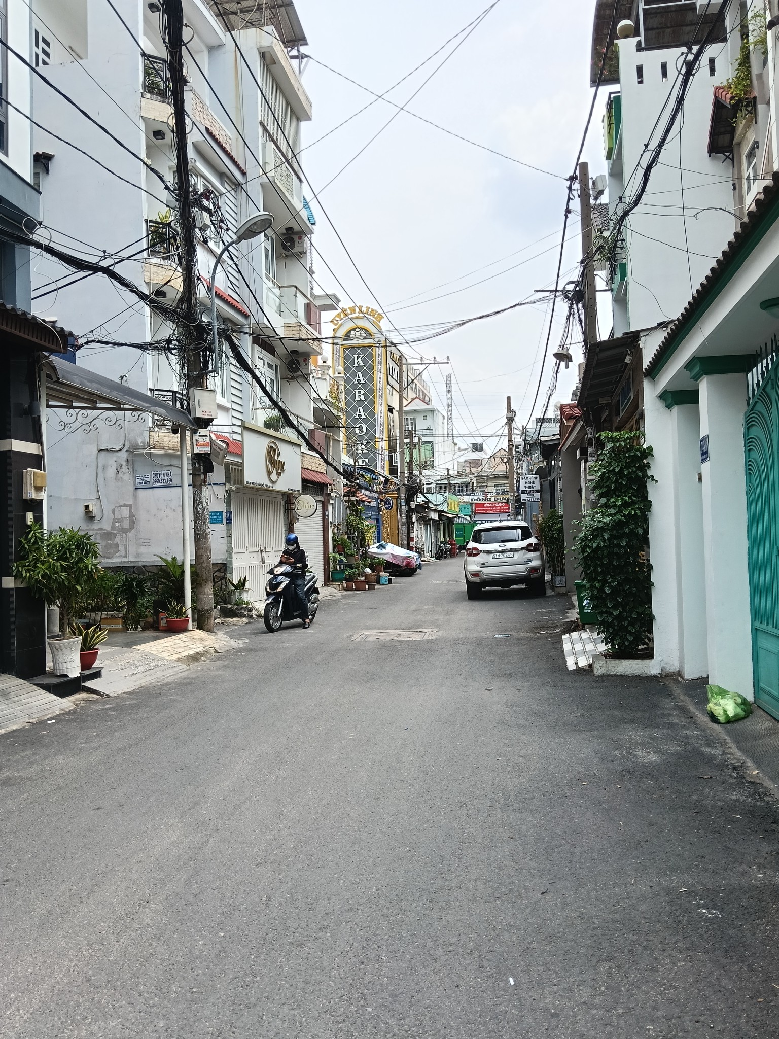 Nhà Nguyễn Văn Khối, Gò Vấp, đường xe hơi tránh, giá 5.6 tỷ